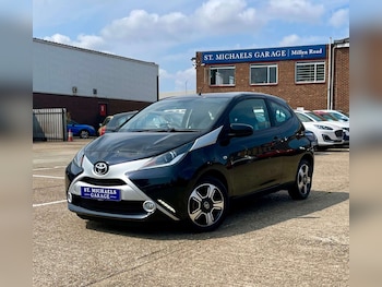 Used Toyota AYGO 2015 for sale - 79537913: Photo