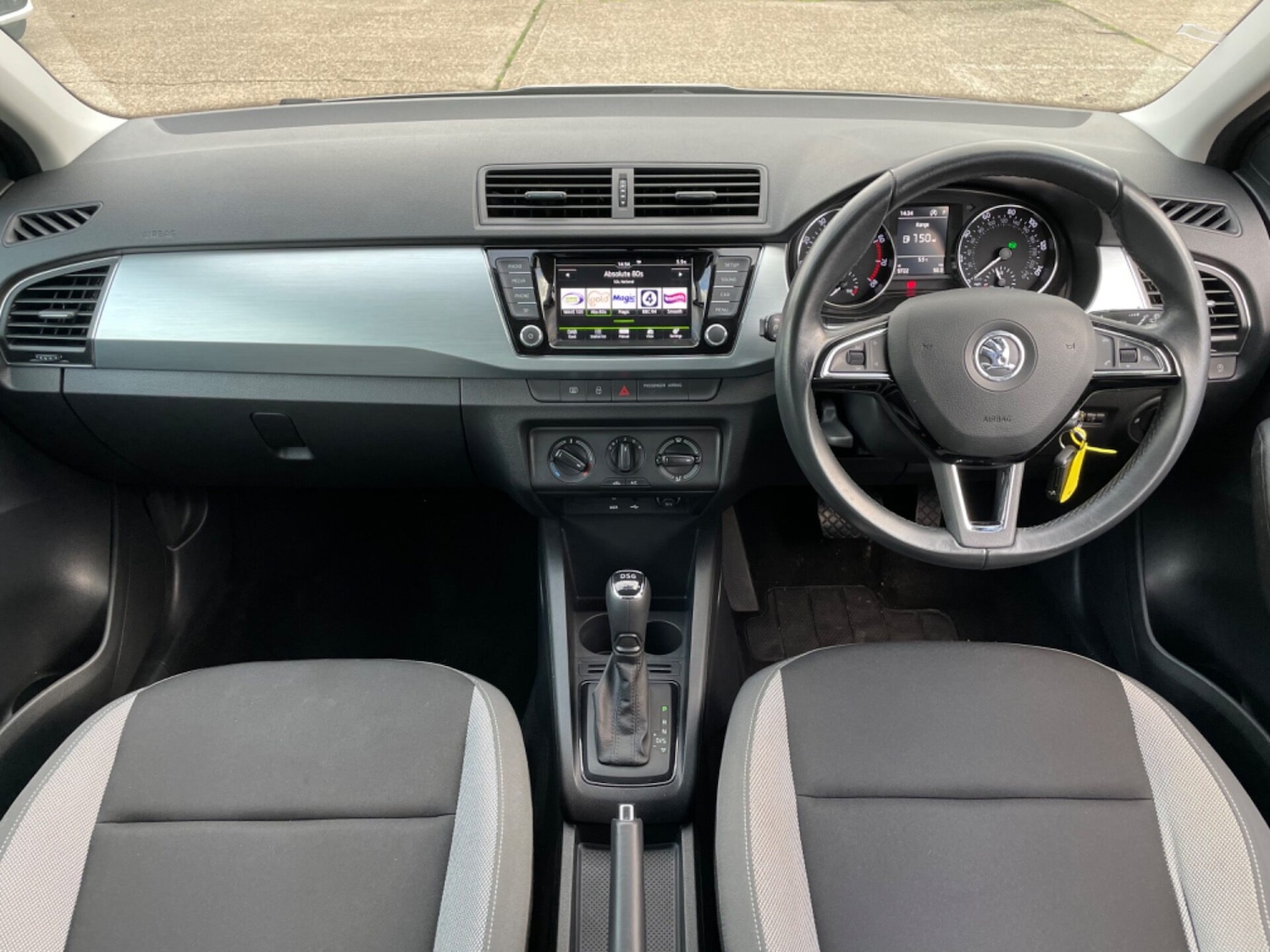 Used Skoda Fabia 2016 for sale - 76641722: Photo 2