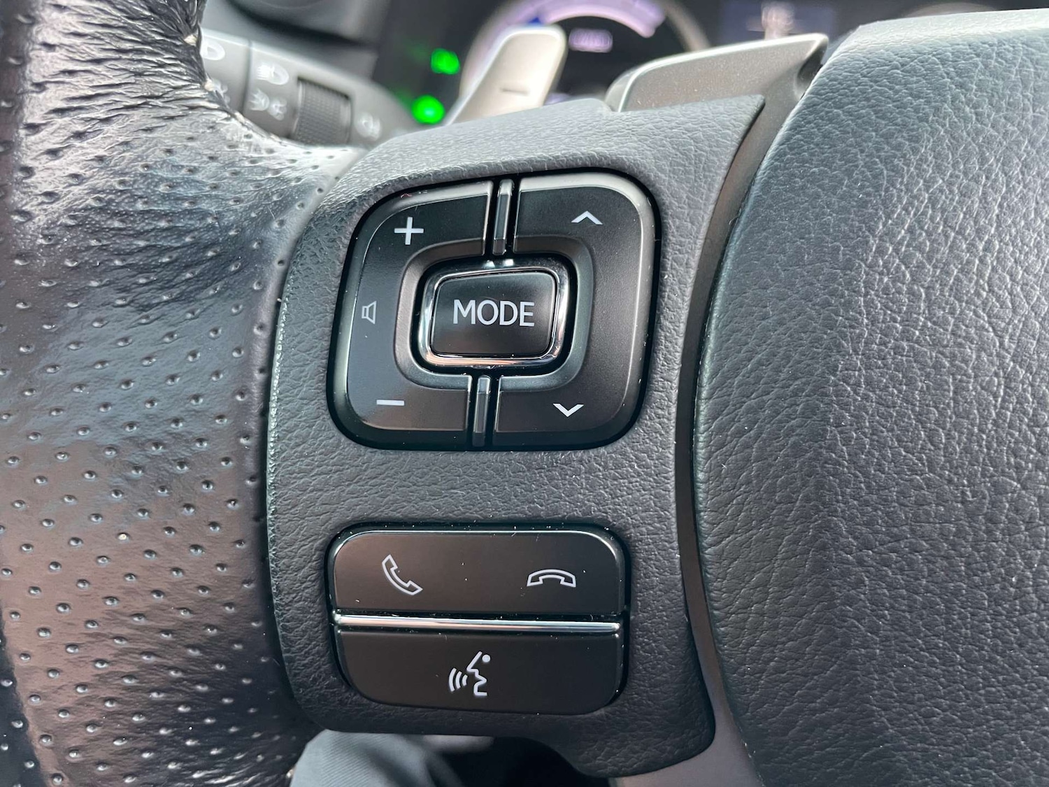 Used Lexus NX 2017 for sale - 76980031: Photo 51