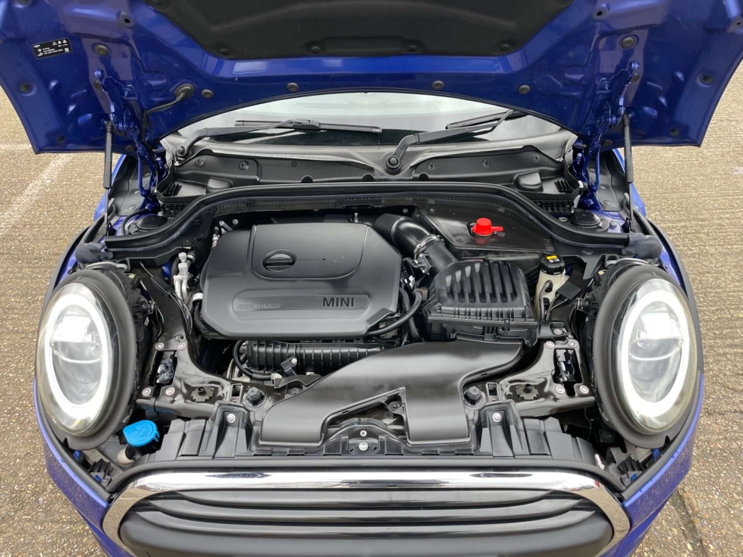 Used MINI Hatch 2018 for sale - 76922517: Photo 7