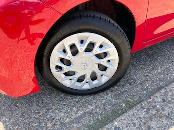 Used Toyota AYGO 2019 for sale - 75425898: Photo