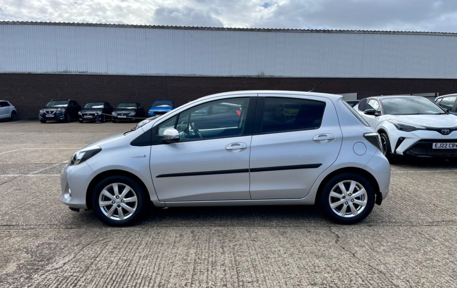 Used Toyota Yaris 2013 for sale - 76159746: Photo 11