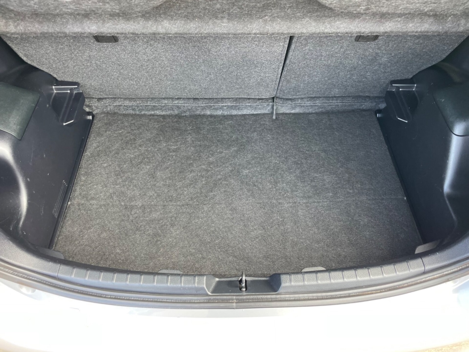 Used Toyota Yaris 2013 for sale - 76159746: Photo 48
