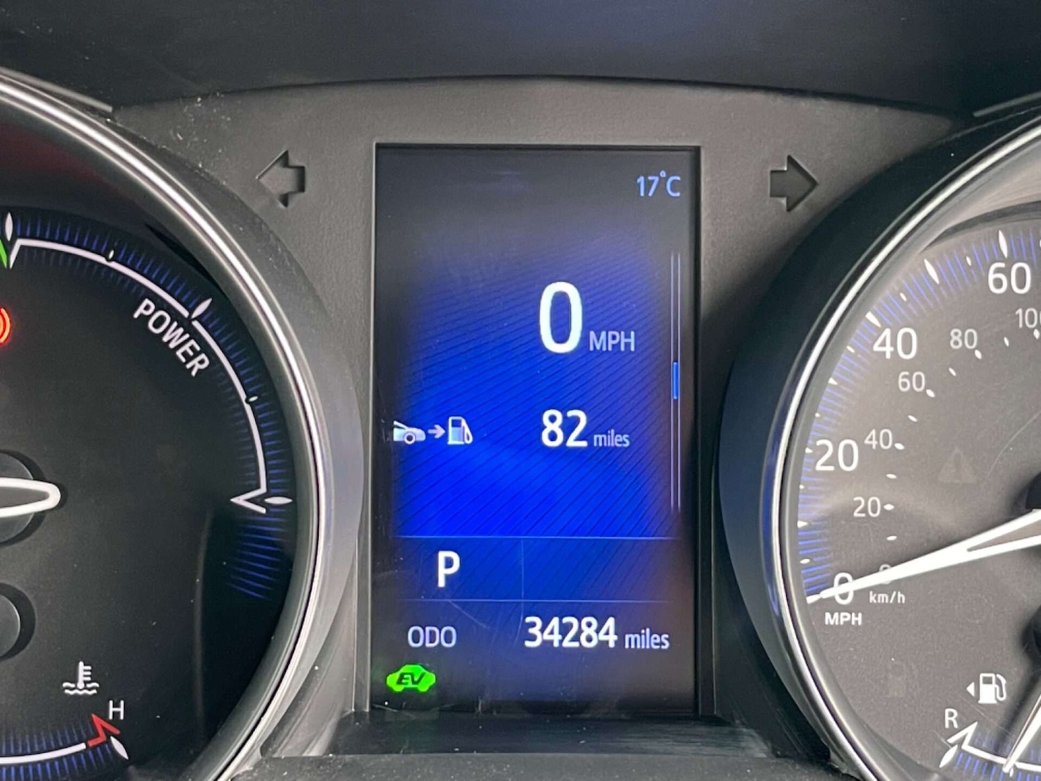 Used Toyota C-HR 2017 for sale - 76957840: Photo 21