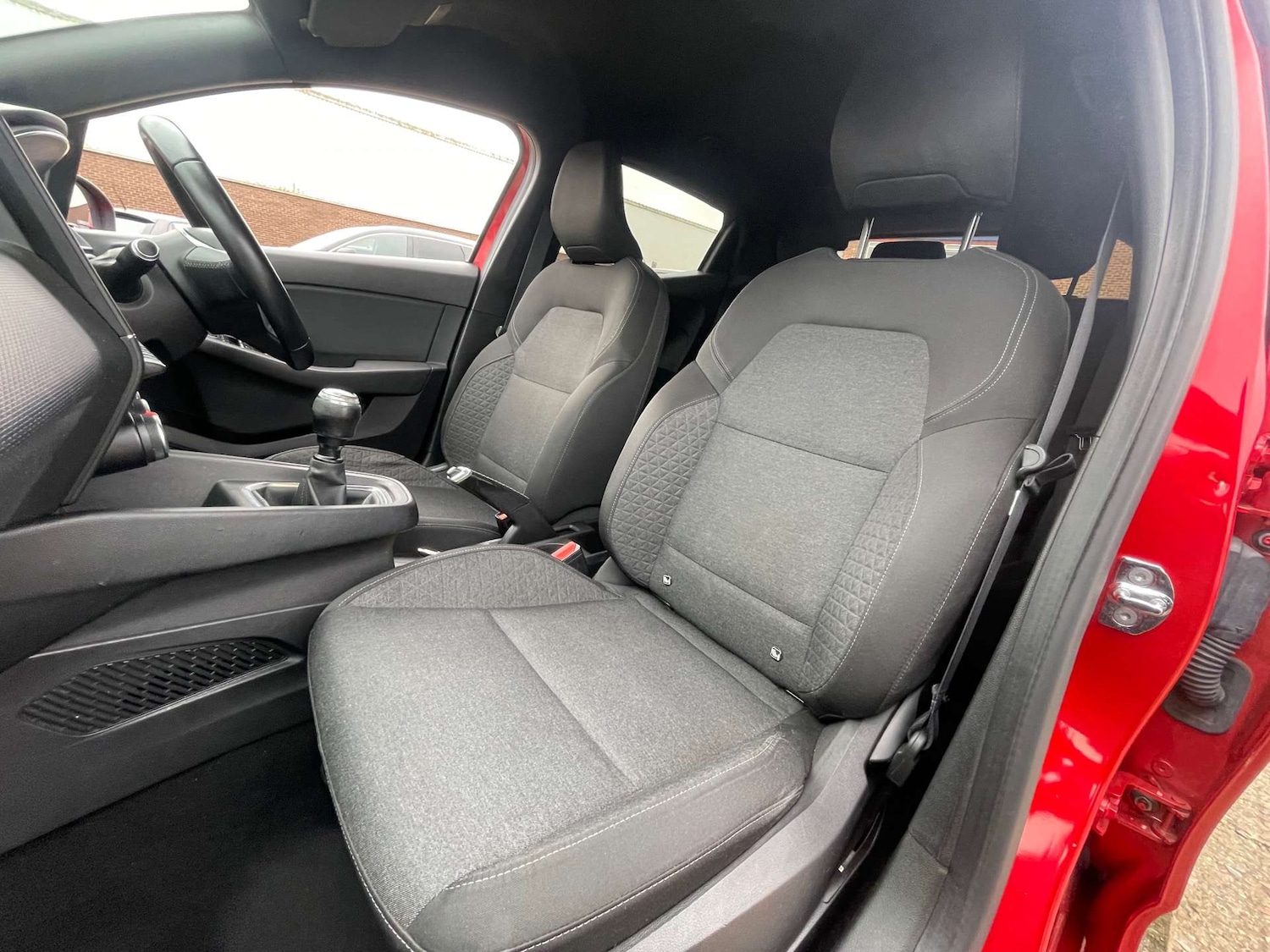 Used Renault Clio 2021 for sale - 77632184: Photo 55