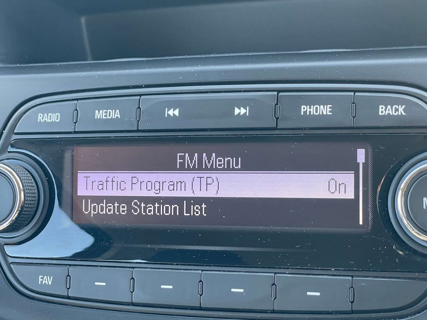 Used Vauxhall Viva 2016 for sale - 77712958: Photo 28