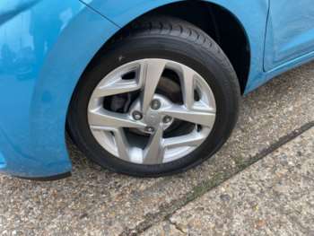 Used Hyundai i10 2021 for sale - 75053705: Photo