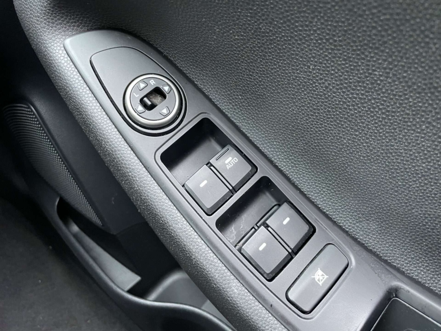 Used Hyundai i20 2018 for sale - 76905268: Photo 41