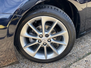 Used Lexus CT 2012 for sale - 76368777: Photo