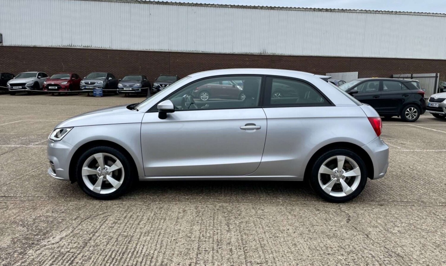 Used Audi A1 2017 for sale - 77413351: Photo 11