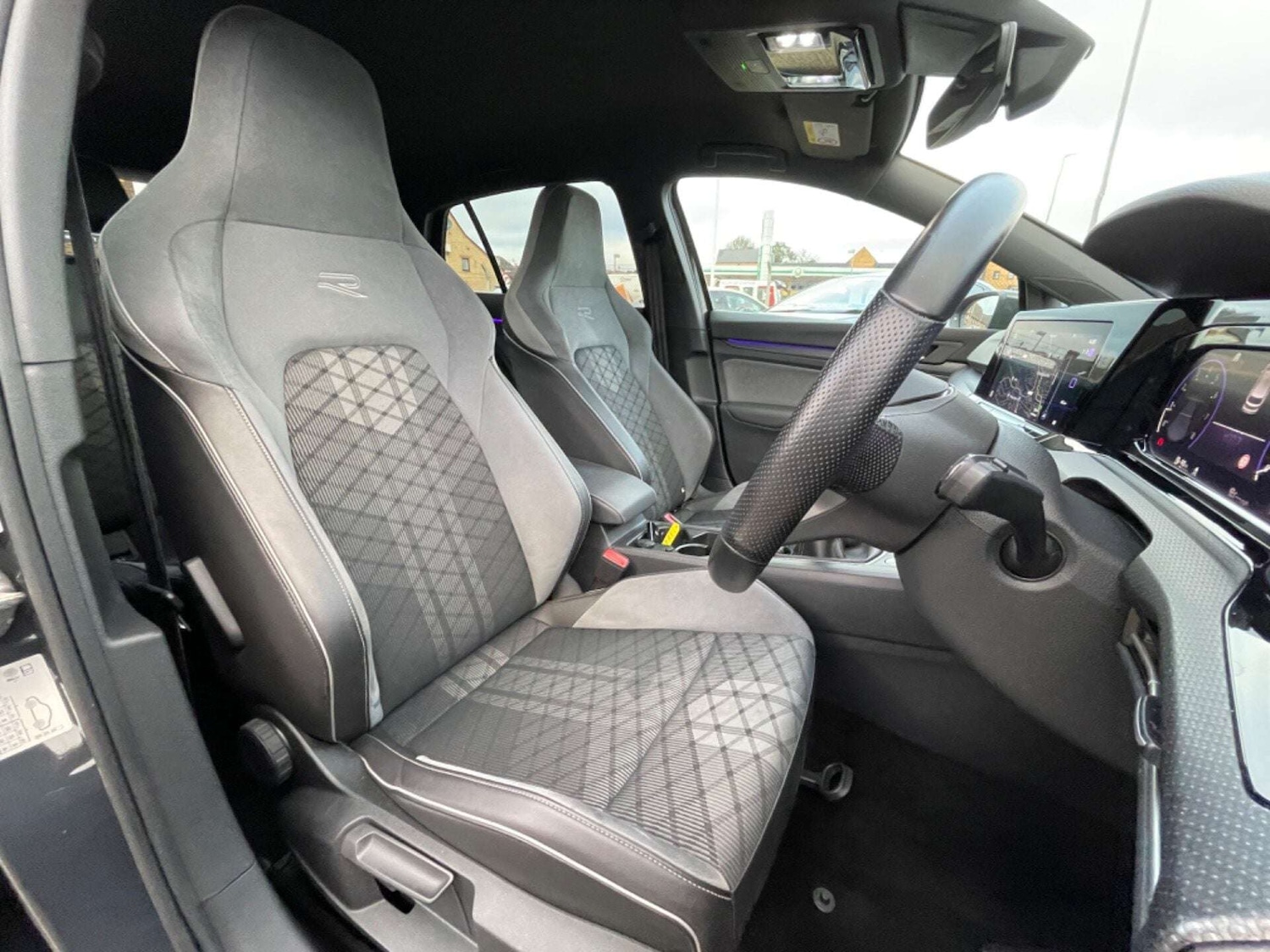 Used Volkswagen Golf 2021 for sale - 76957761: Photo 68