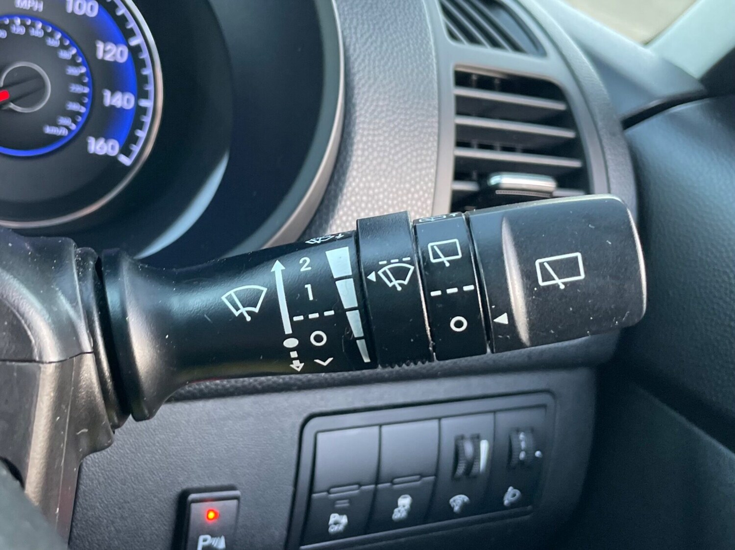 Used Hyundai Ix20 2018 for sale - 76739397: Photo 42