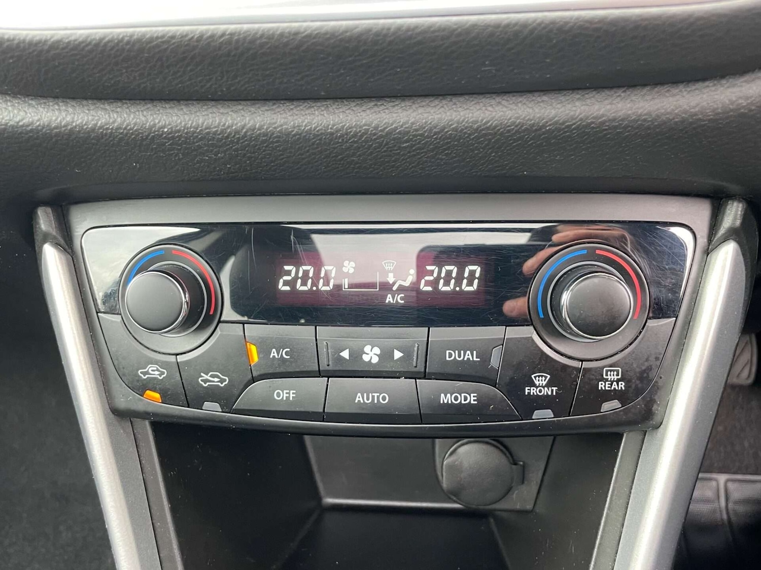 Used Suzuki SX4 S-Cross 2018 for sale - 76922535: Photo 40