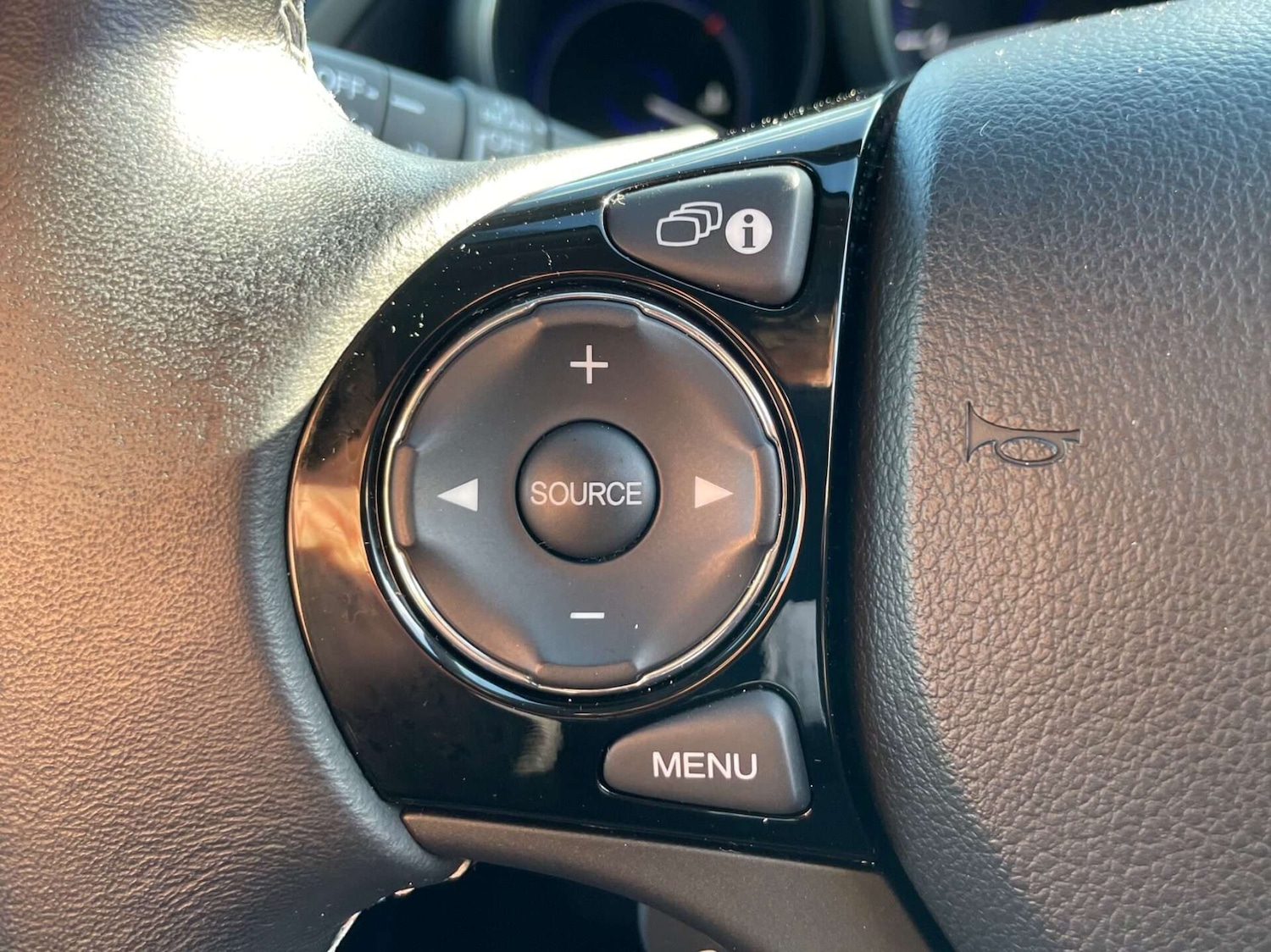 Used Honda Civic 2014 for sale - 76905226: Photo 43