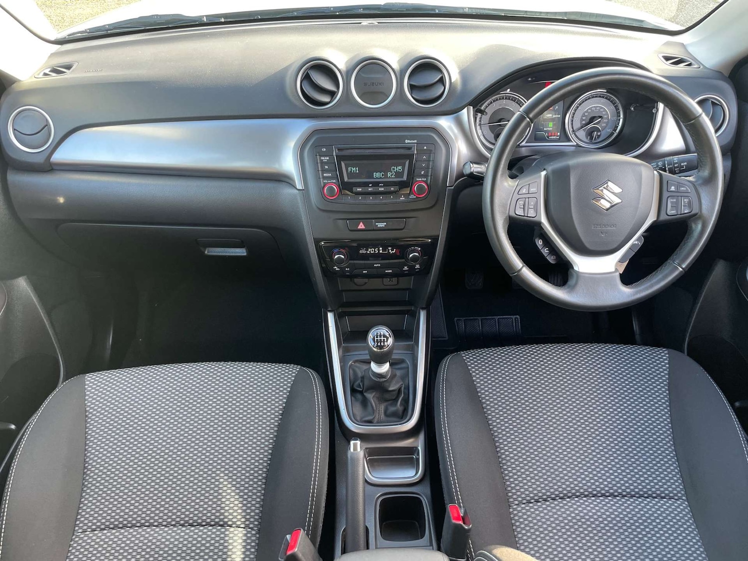 Used Suzuki Vitara 2021 for sale - 76905267: Photo 2