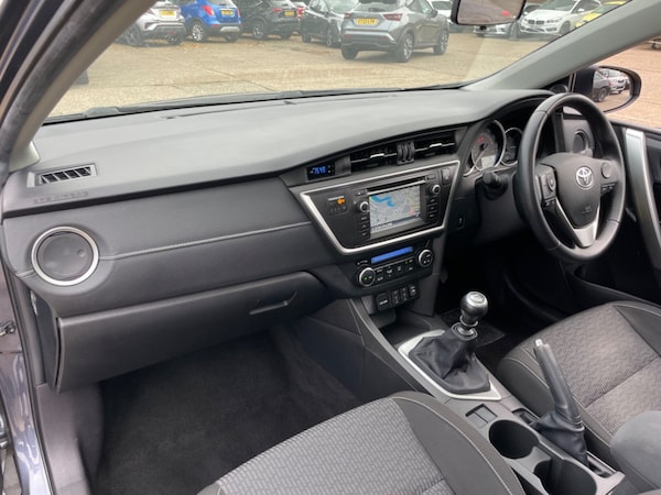 Used Toyota Auris 2015 for sale - 76224495: Photo 24