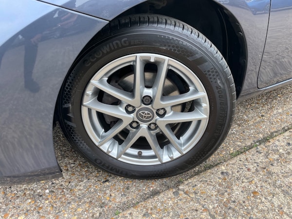 Used Toyota Auris 2015 for sale - 76224495: Photo 3
