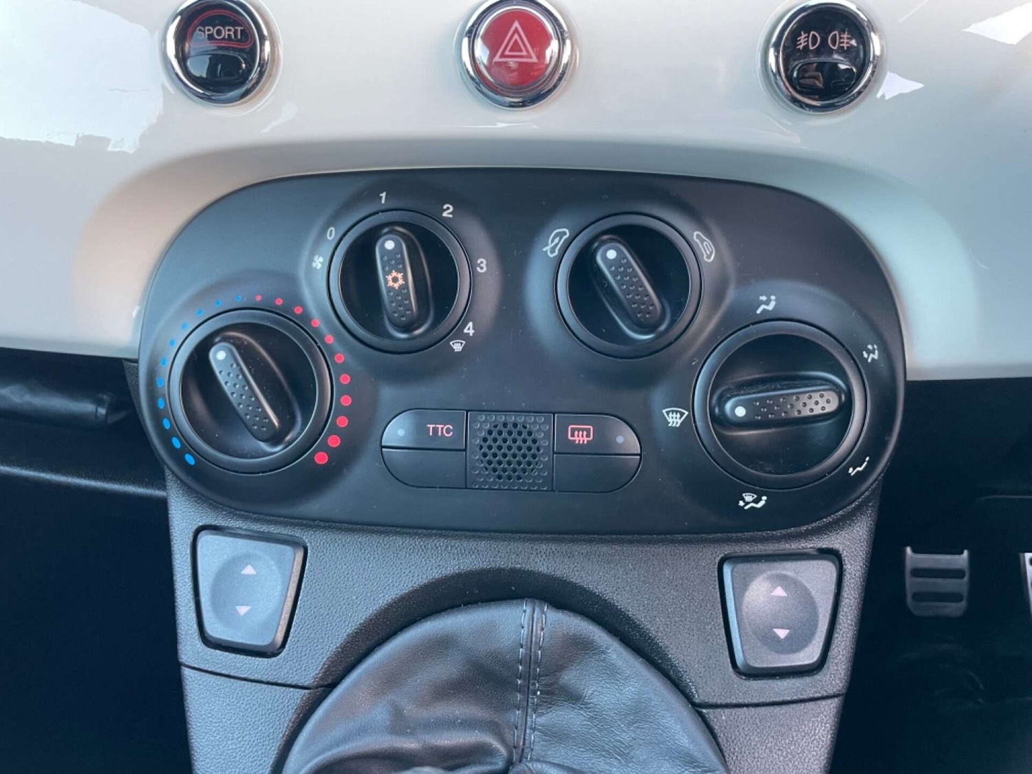 Used Abarth 500 2012 for sale - 76957813: Photo 36