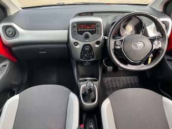 Used Toyota AYGO 2017 for sale - 78456112: Photo