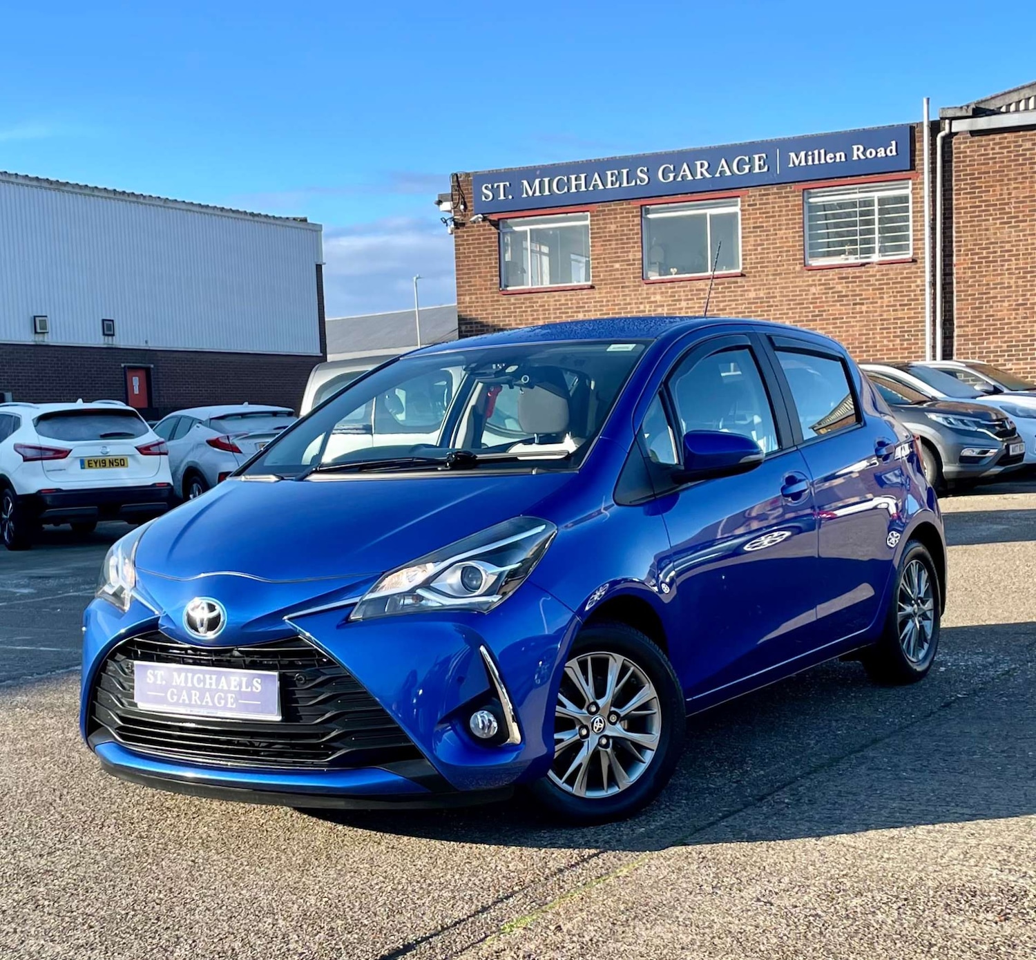 Used Toyota Yaris 2017 for sale - 77115853: Photo 1