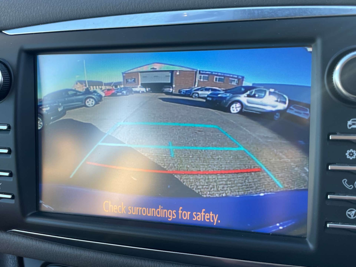 Used Toyota Yaris 2017 for sale - 77115853: Photo 37