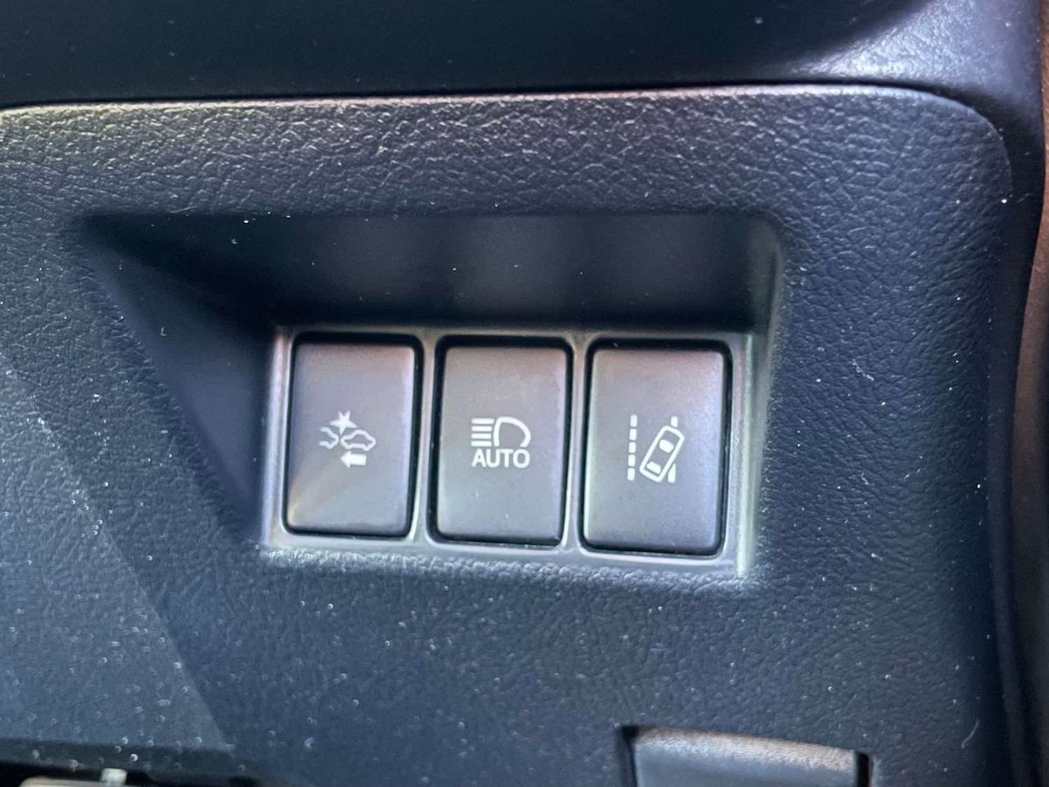 Used Toyota Yaris 2017 for sale - 77115853: Photo 50