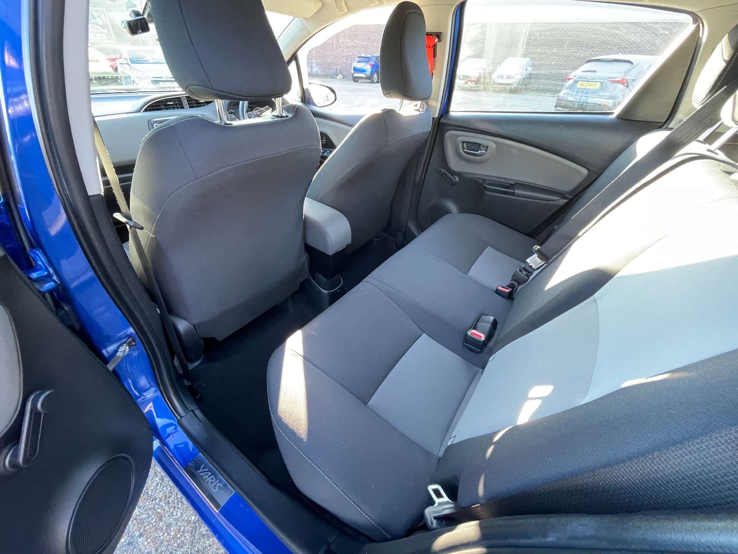 Used Toyota Yaris 2017 for sale - 77115853: Photo 55