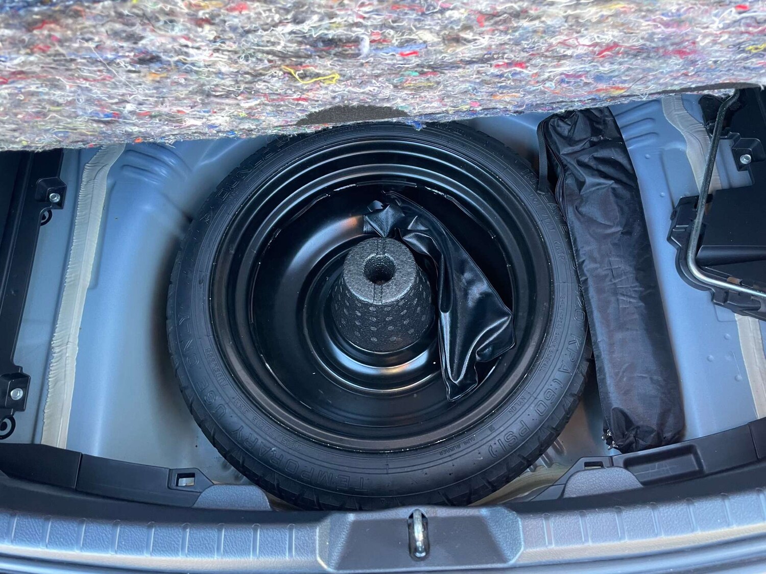 Used Toyota Yaris 2017 for sale - 77115853: Photo 59