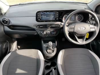 Used Hyundai i10 2020 for sale - 79662539: Photo