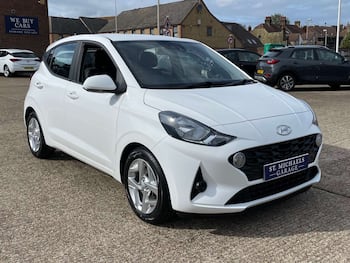 Used Hyundai i10 2020 for sale - 79662539: Photo