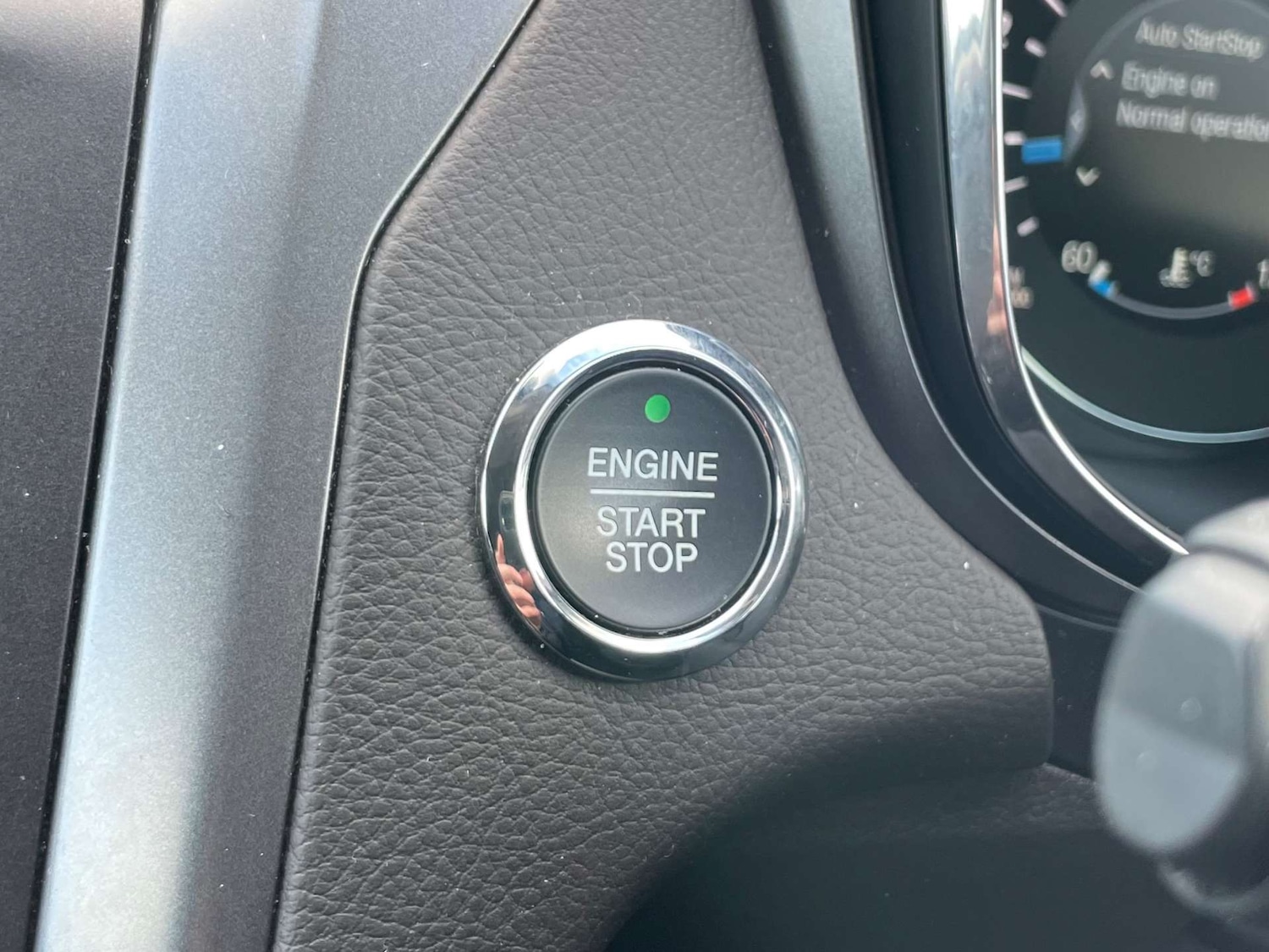 Used Ford Mondeo 2016 for sale - 77224803: Photo 44