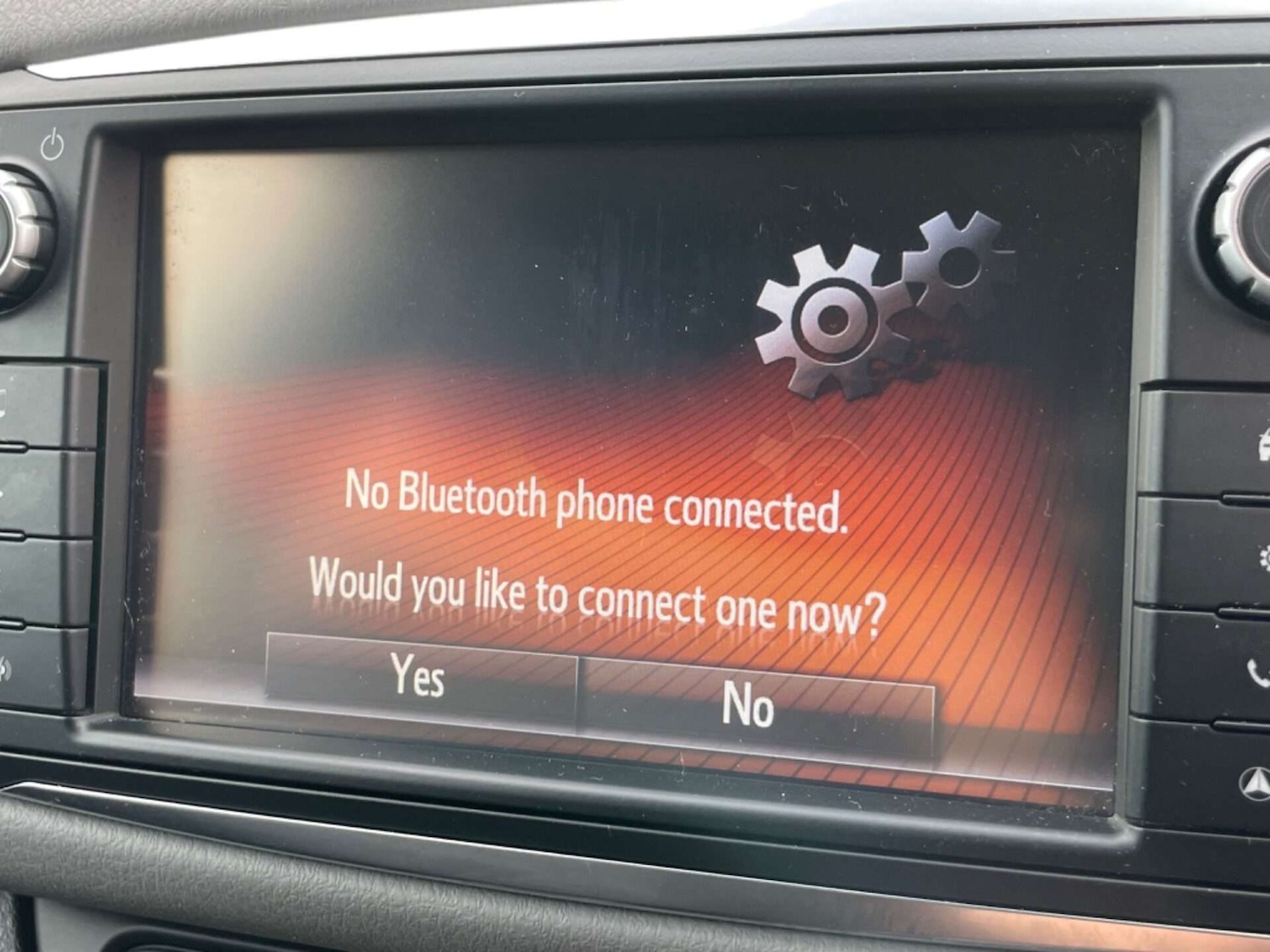 Used Toyota Yaris 2016 for sale - 76922533: Photo 30