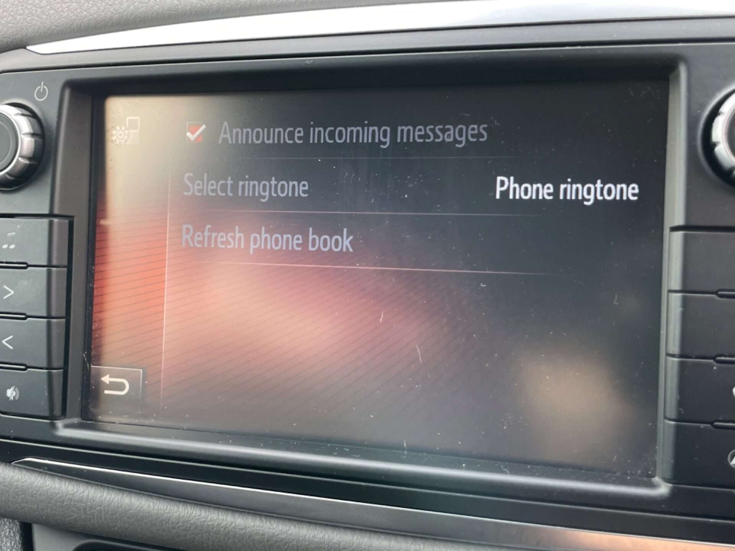 Used Toyota Yaris 2016 for sale - 76922533: Photo 31