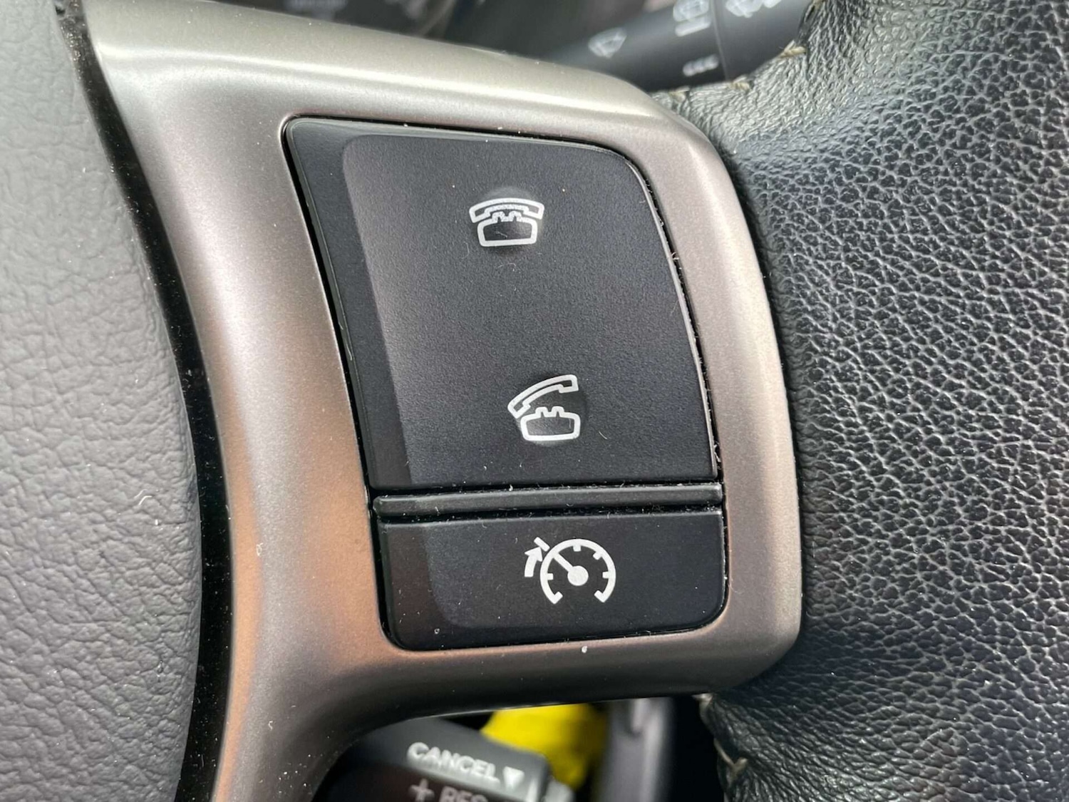 Used Toyota Yaris 2016 for sale - 76922533: Photo 40