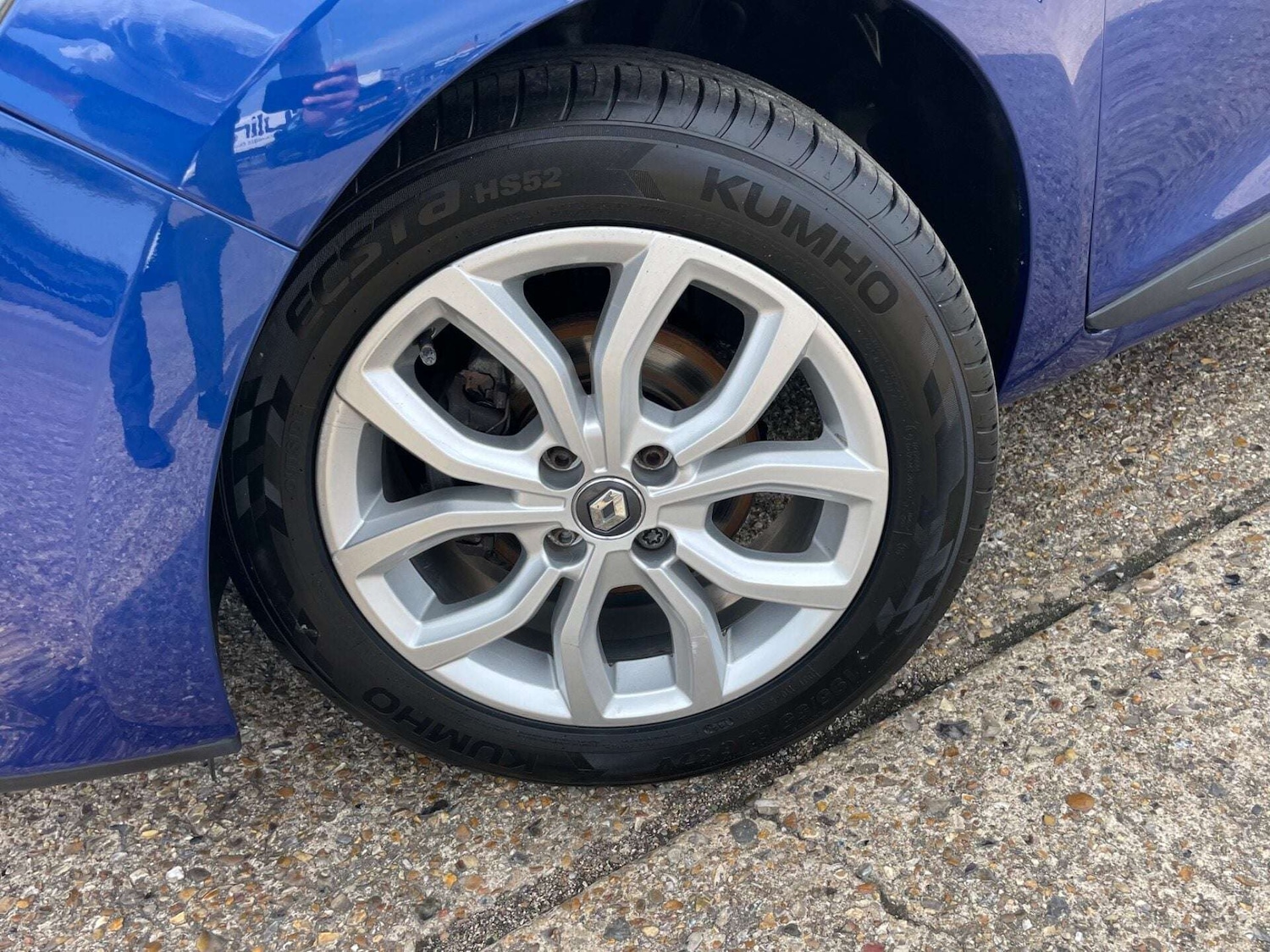 Used Renault Clio 2017 for sale - 76922529: Photo 3