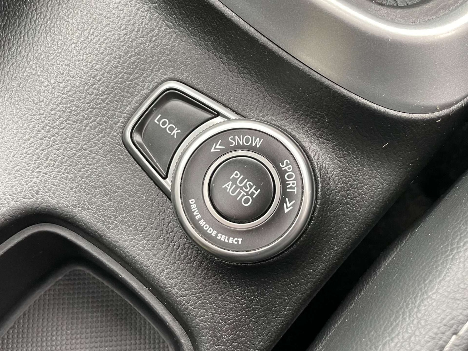 Used Suzuki SX4 S-Cross 2018 for sale - 76957846: Photo 43