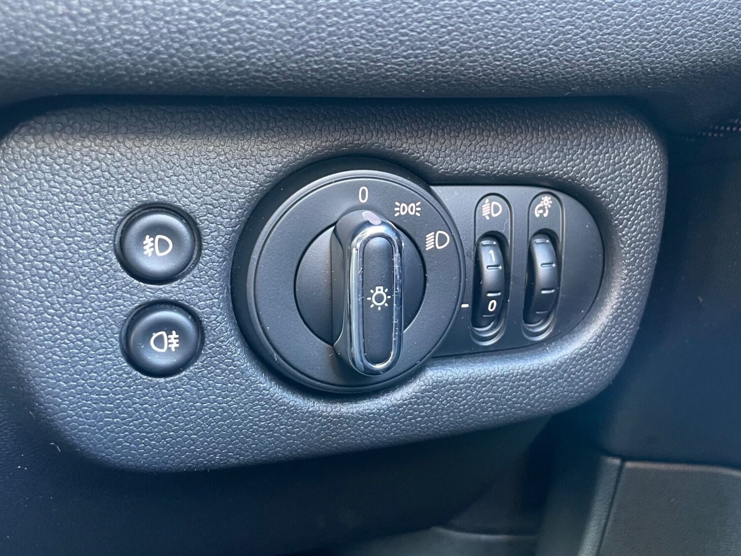 Used MINI Clubman 2019 for sale - 76352352: Photo 48