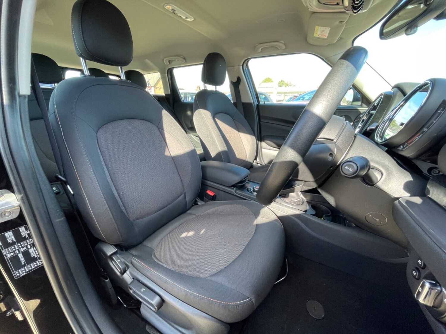 Used MINI Clubman 2019 for sale - 76352352: Photo 49