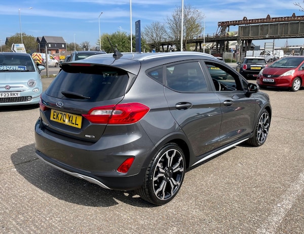 Used Ford Fiesta 2020 for sale - 75422419: Photo 8