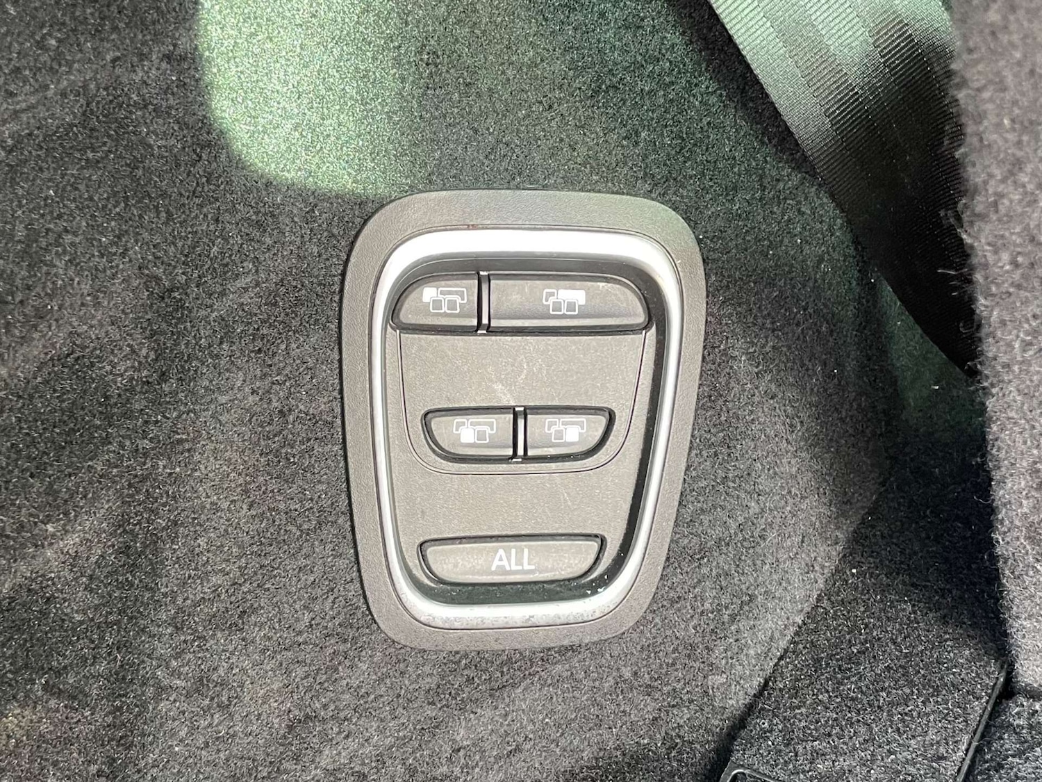 Used Renault Scenic 2017 for sale - 77289461: Photo 60