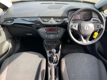 Used Vauxhall Corsa 2015 for sale - 77937260: Photo
