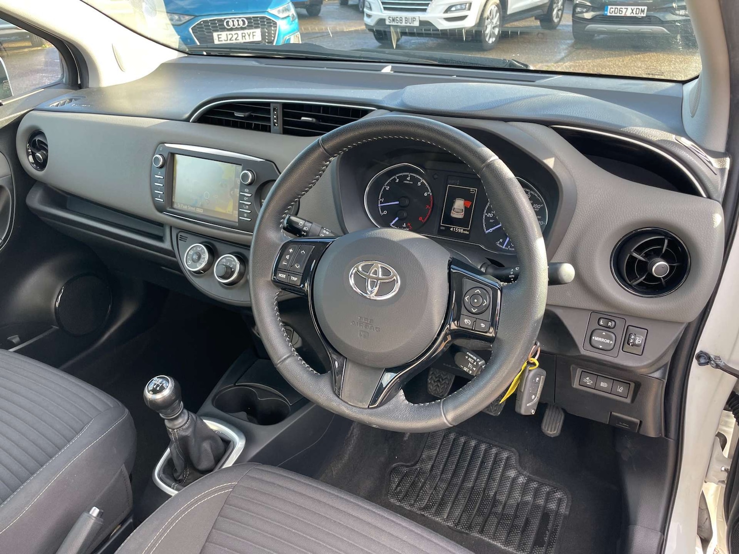 Used Toyota Yaris 2019 for sale - 77224807: Photo 17