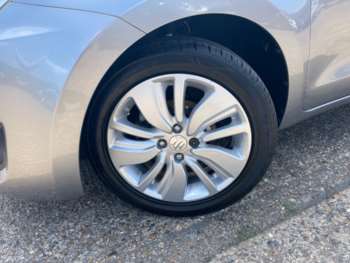 Used Suzuki Swift 2018 for sale - 75010900: Photo