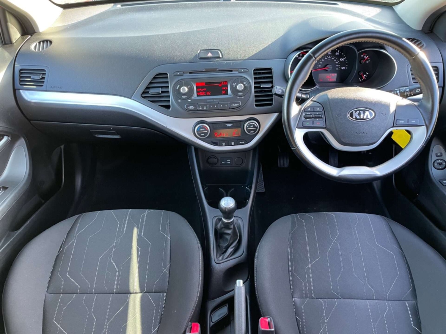 Used Kia Picanto 2016 for sale - 76905243: Photo 2