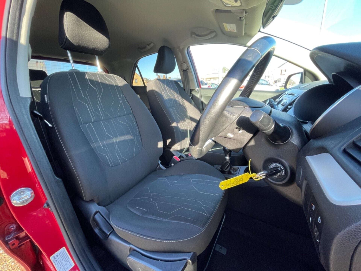 Used Kia Picanto 2016 for sale - 76905243: Photo 42