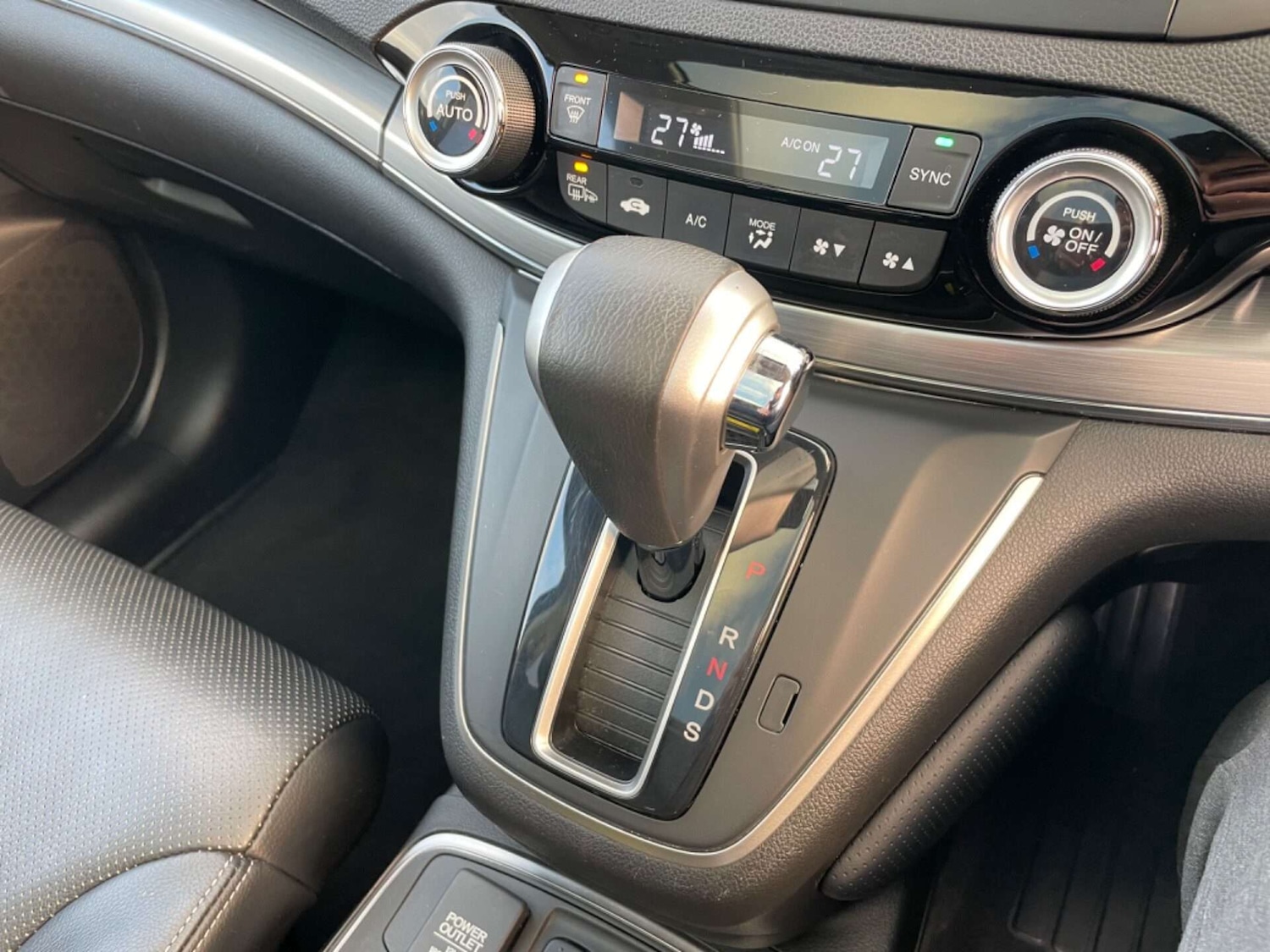 Used Honda CR-V 2018 for sale - 76905288: Photo 45