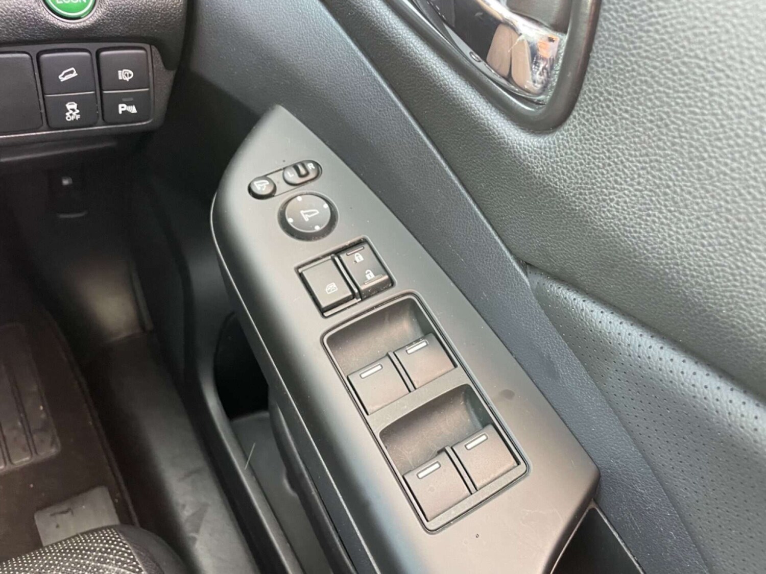 Used Honda CR-V 2018 for sale - 76905288: Photo 60