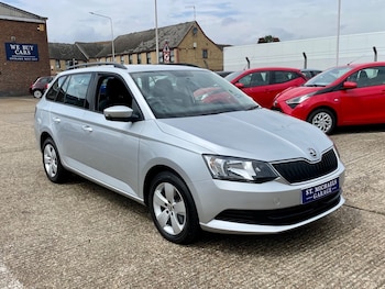 Used Skoda Fabia 2016 for sale - 75425864: Photo