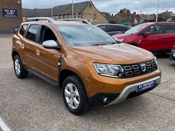 Used Dacia Duster 2019 for sale - 79081952: Photo