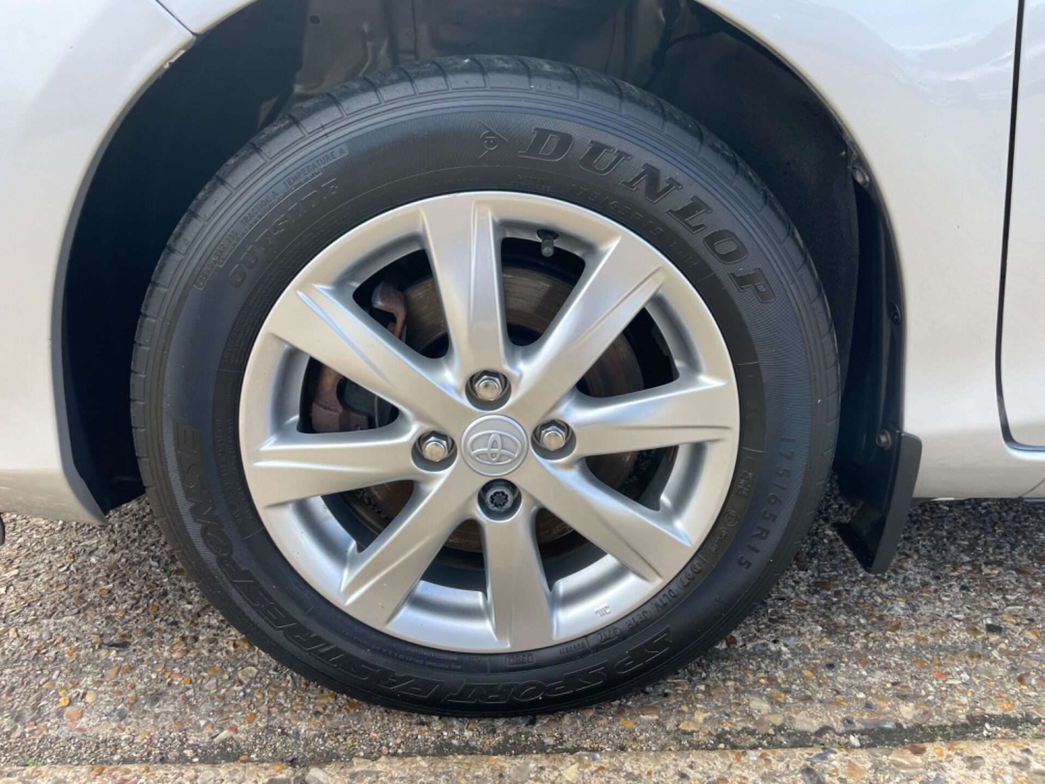 Used Toyota Yaris 2013 for sale - 76957837: Photo 14